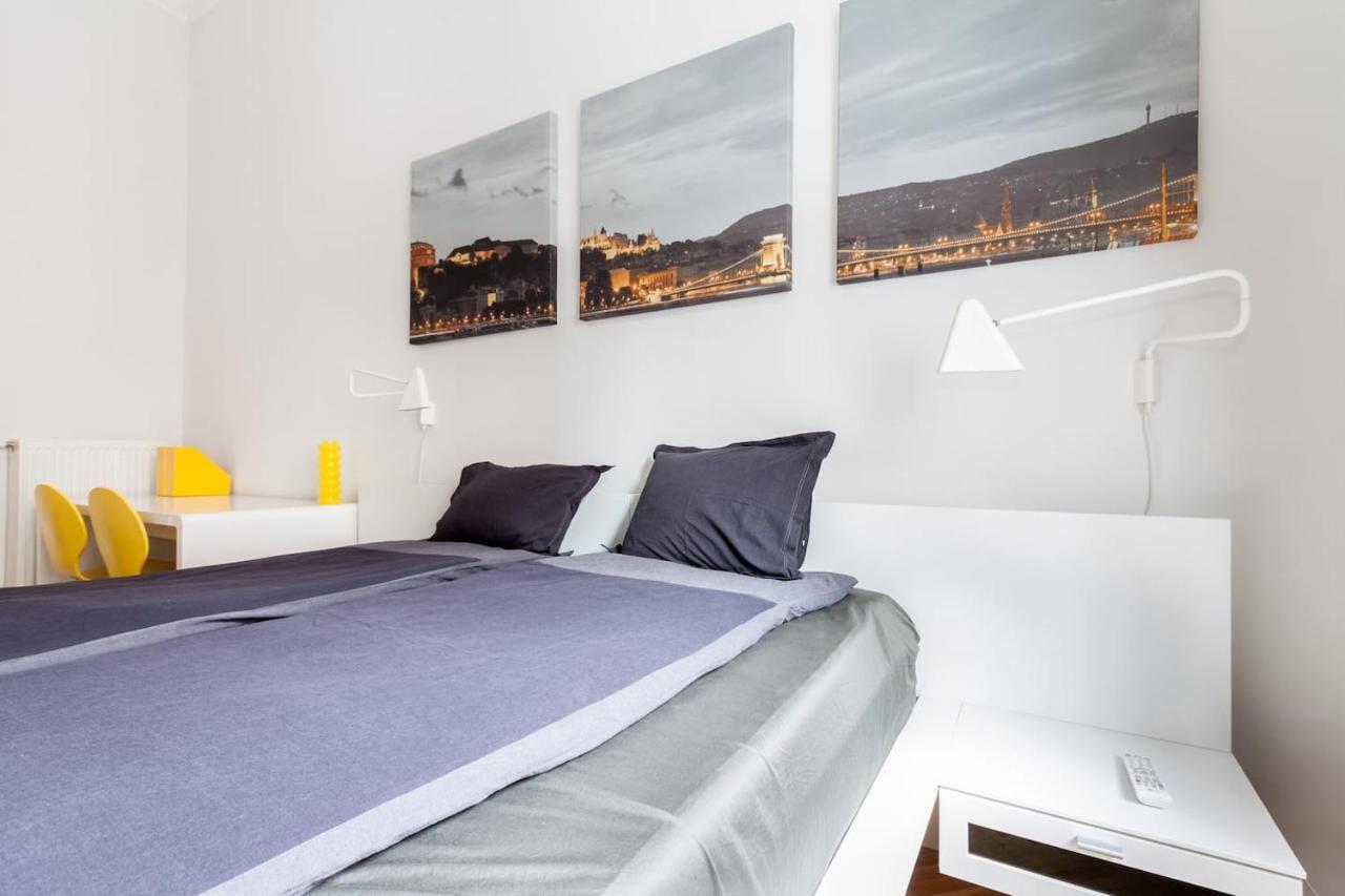Bpr Sophisticated Astoria Suite With Balcony Budapest Exteriör bild